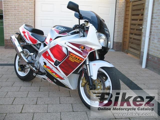 Yamaha YZF 750 R poster